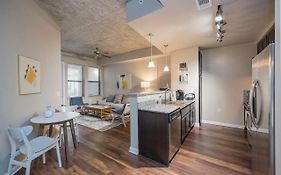 Holiday Inn Express & Suites Nashville West End - Univ Area By Ihg